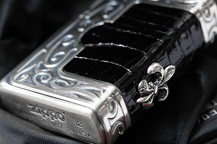 【SALE／37%OFF】 フレーム ジッポー Zippo クロコダイル ユリ｜Zippo専門 メタル その他