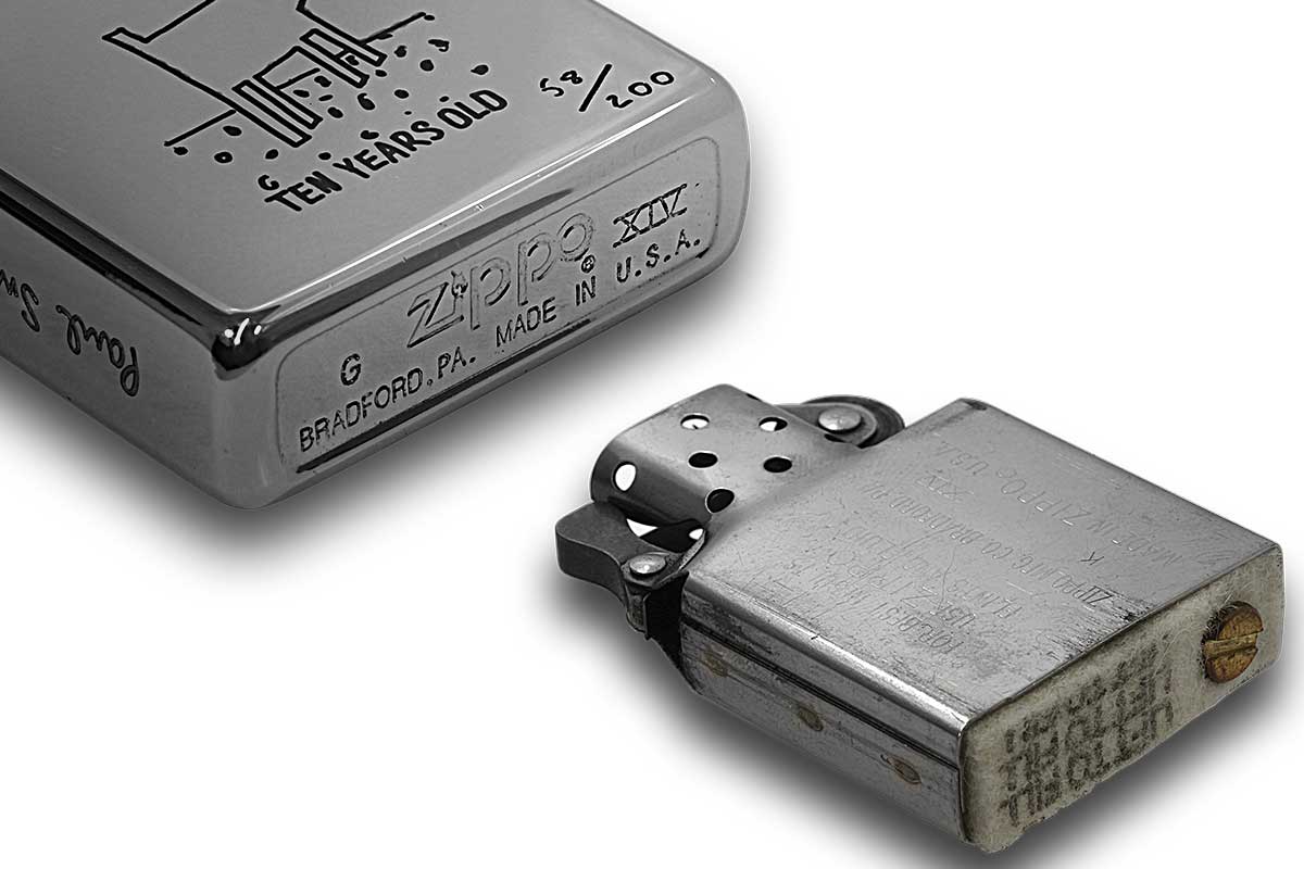 Zippo ジッポー 中古・Paul Smith ポール・スミス 箱なし 保証書なし 傷あり 1998年製造 Dog メール便可